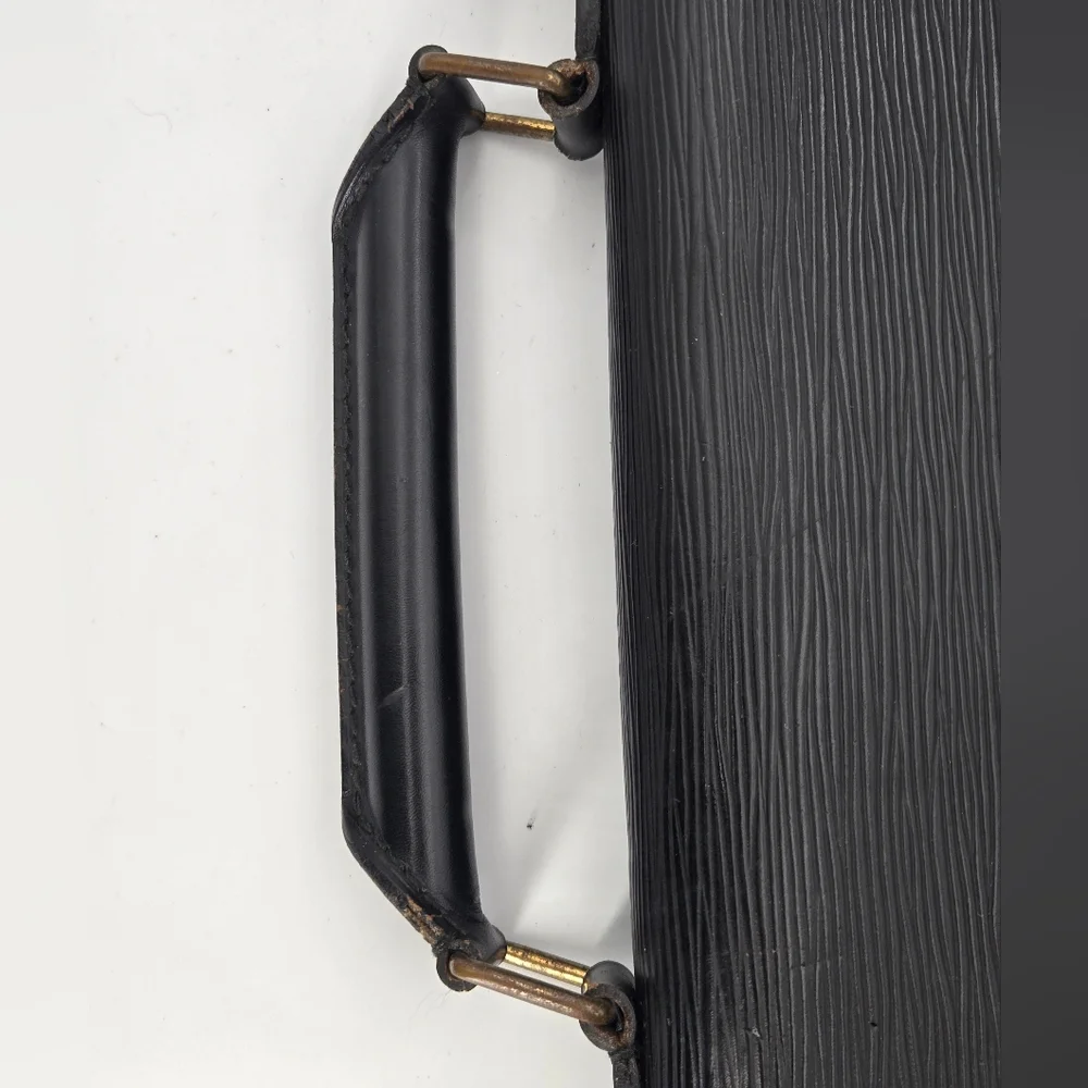 Louis Vuitton Serviette Ambassadeur Briefcase in Black Epi Leather MI0901